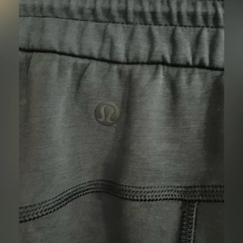 Lululemon Softstreme High Rise Pants Size 10 - Picture 8 of 11